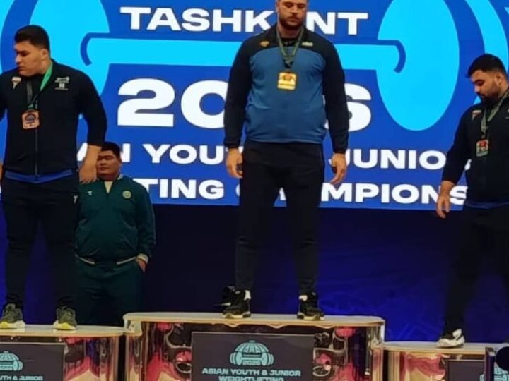 الرباع السوري علي محمد يحرز الميدالية الذهبية في بطولة آسيا للشباب