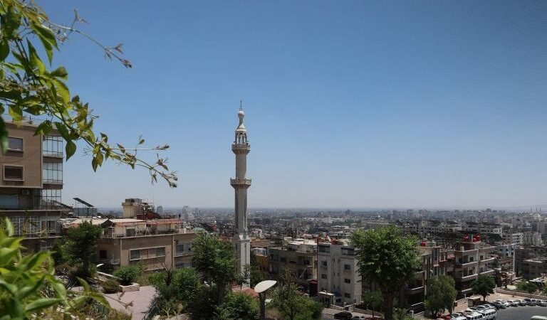 استمرار الأجواء الصيفية المعتدلة في سوريا مع احتمالية هطول أمطار