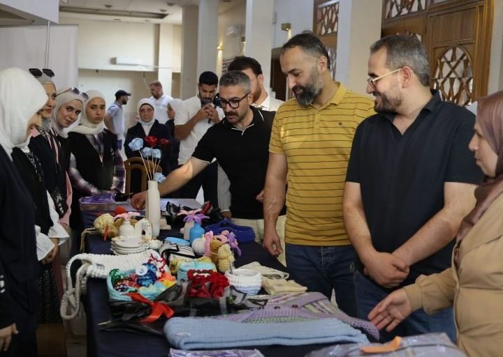 حماة تطلق سوقاً للمنتجات الصديقة للبيئة لدعم المبادرات المجتمعية