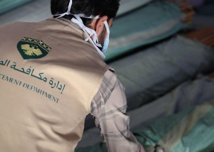 إحباط تهريب 197 ألف حبة كبتاغون مخبأة داخل عصي مساحات في دمشق