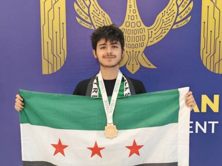 إبراهيم فستق يحصد برونزية أولمبياد المعلوماتية الدولي