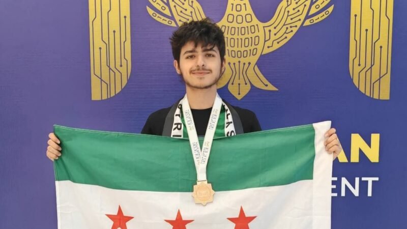 إبراهيم فستق يحصد برونزية أولمبياد المعلوماتية الدولي