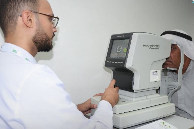الصحة السورية تطلق حملة مجانية للكشف المبكر عن مرض الزرق العيني بدمشق