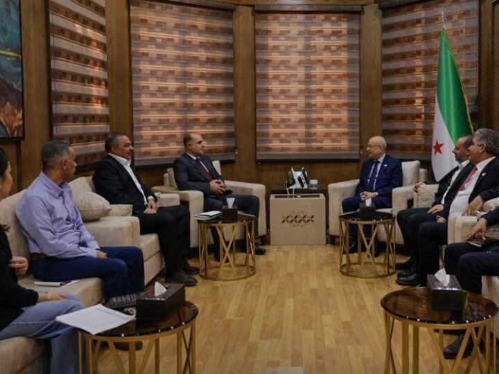 وزارة النقل والأشغال العامة تبحثان تسريع وتيرة المشاريع المشتركة