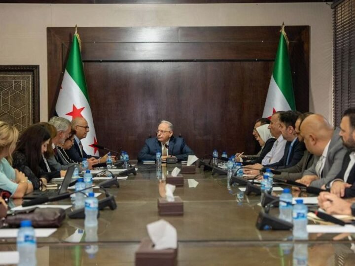 وزارة المالية تبحث مع بعثة صندوق النقد الدولي تطوير القوانين الضريبية