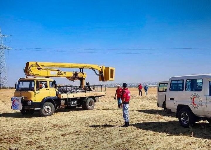 بدء إصلاح خط الكهرباء المغذي لمدينة شهبا وأحياء في السويداء