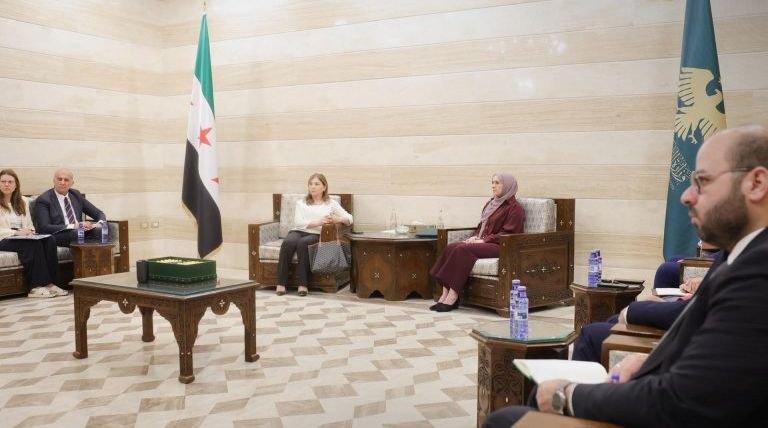 الخارجية السورية تبحث مع مفوضية اللاجئين آليات التعاون المستقبلي