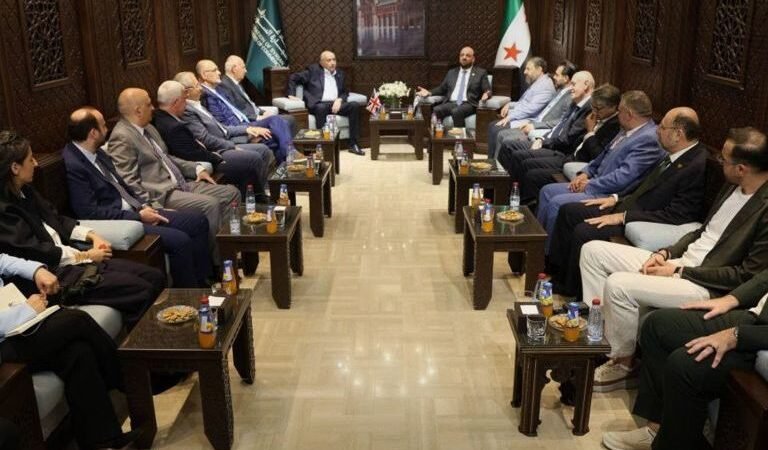 اتحاد غرف التجارة يبحث مع الجمعية السورية في بريطانيا تطوير الشراكات