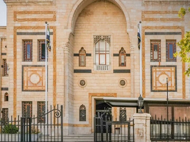 مجلس الشعب يؤجل جلسة الاستماع لوزير الطاقة إلى الأحد المقبل