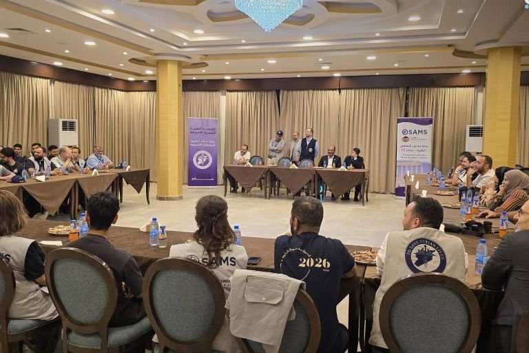 انطلاق حملة جسور الطبية في دير الزور لتقديم خدمات لـ 800 مريض