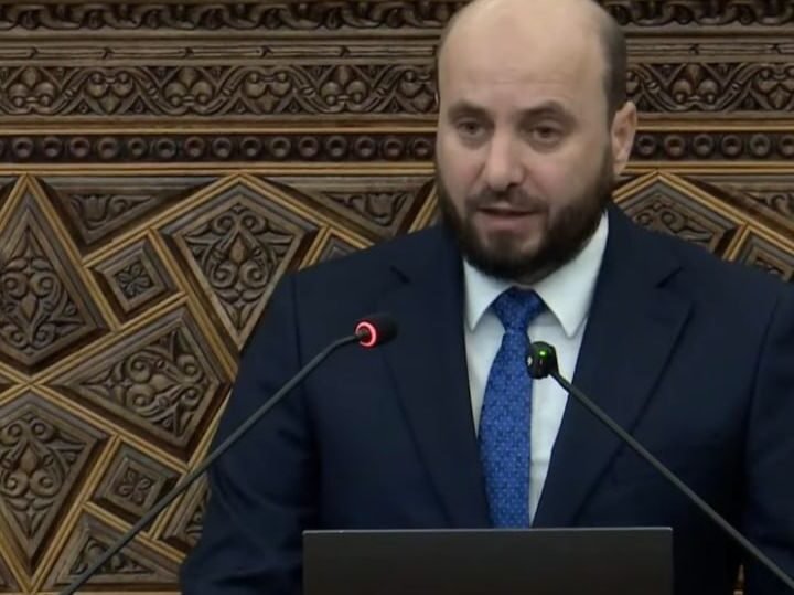 وزير الطاقة السوري: استراتيجية للاكتفاء الذاتي من النفط بحلول 2028