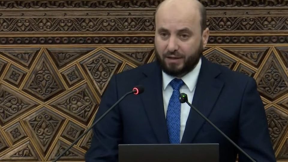 وزير الطاقة السوري: استراتيجية للاكتفاء الذاتي من النفط بحلول 2028