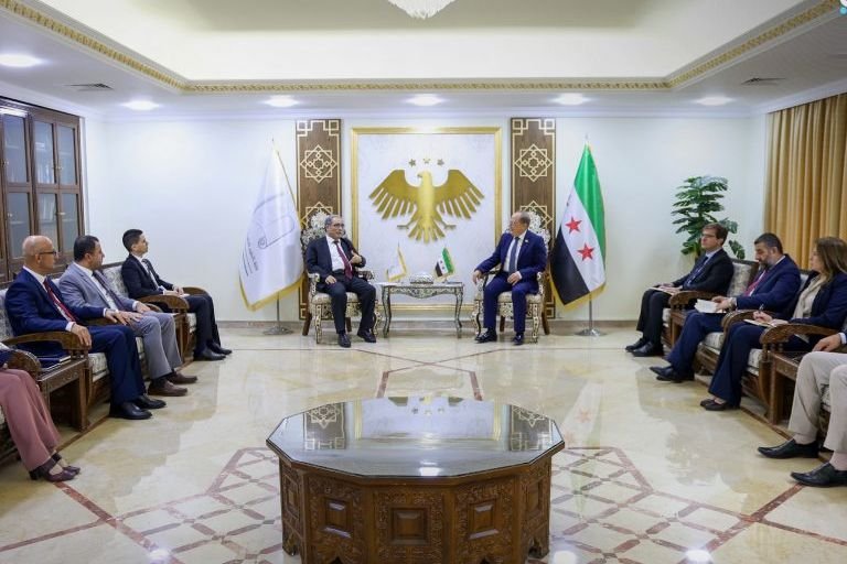 سوريا والجزائر تبحثان تعزيز الشراكة الأكاديمية وتبادل المنح الدراسية