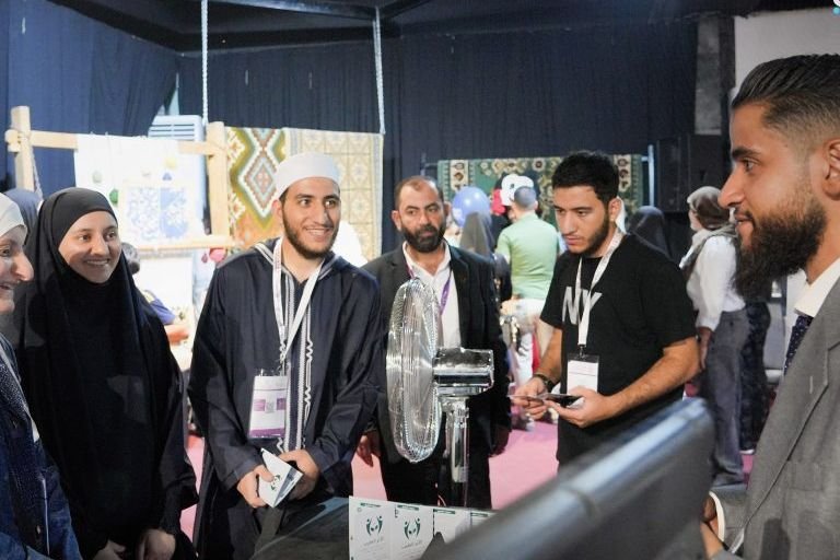 “الأثر الطيب”.. تطبيق سوري مبتكر لدمج الصم في المجتمع