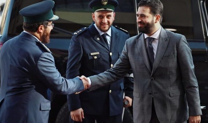 وزير الداخلية يتفقد دورة صف الضباط في معهد إعداد المدربين بدمشق