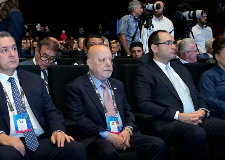 وزير الاقتصاد السوري يبحث في باكو تعزيز التعاون التجاري والاستثماري