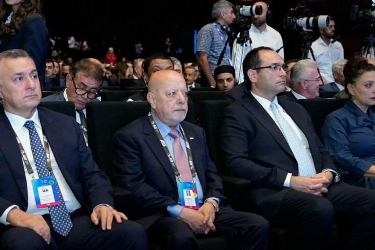 وزير الاقتصاد السوري يبحث في باكو تعزيز التعاون التجاري والاستثماري