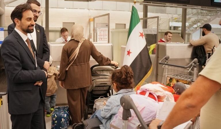 انطلاق أول رحلة طيران مباشرة بين بون كولن ودير الزور