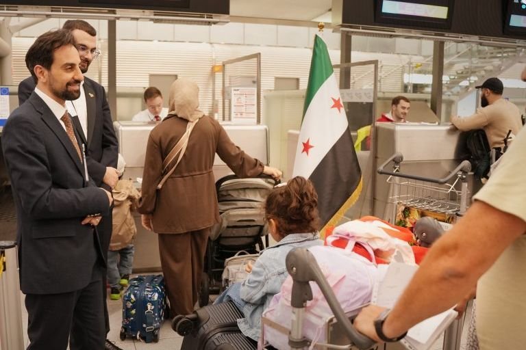 انطلاق أول رحلة طيران مباشرة بين بون كولن ودير الزور