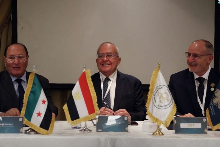 اتحاد الصيادلة العرب يعقد اجتماعاً في دمشق لمناقشة الأمن الدوائي