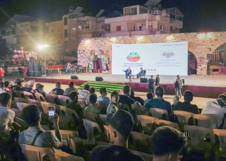 جلسة حوارية في حماة تناقش واقع تعافي الدولة السورية