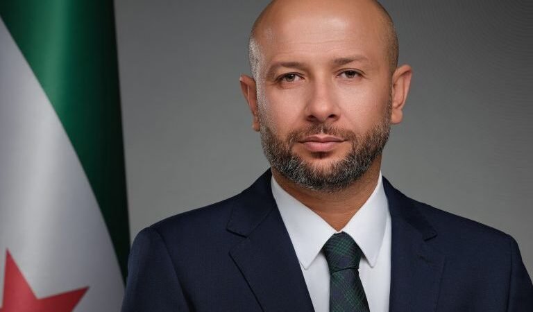 الحكومة السورية تضع خارطة طريق لإنهاء ملف المخيمات بحلول 2027