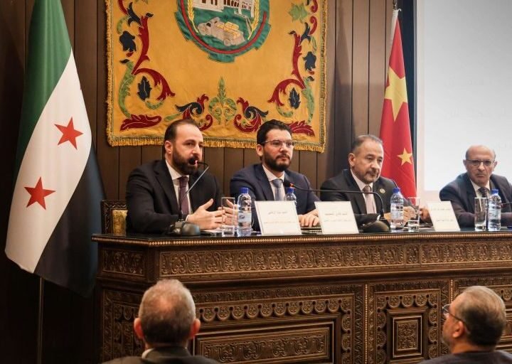 غرفة تجارة دمشق تبحث سبل تعزيز التبادل التجاري مع الصين