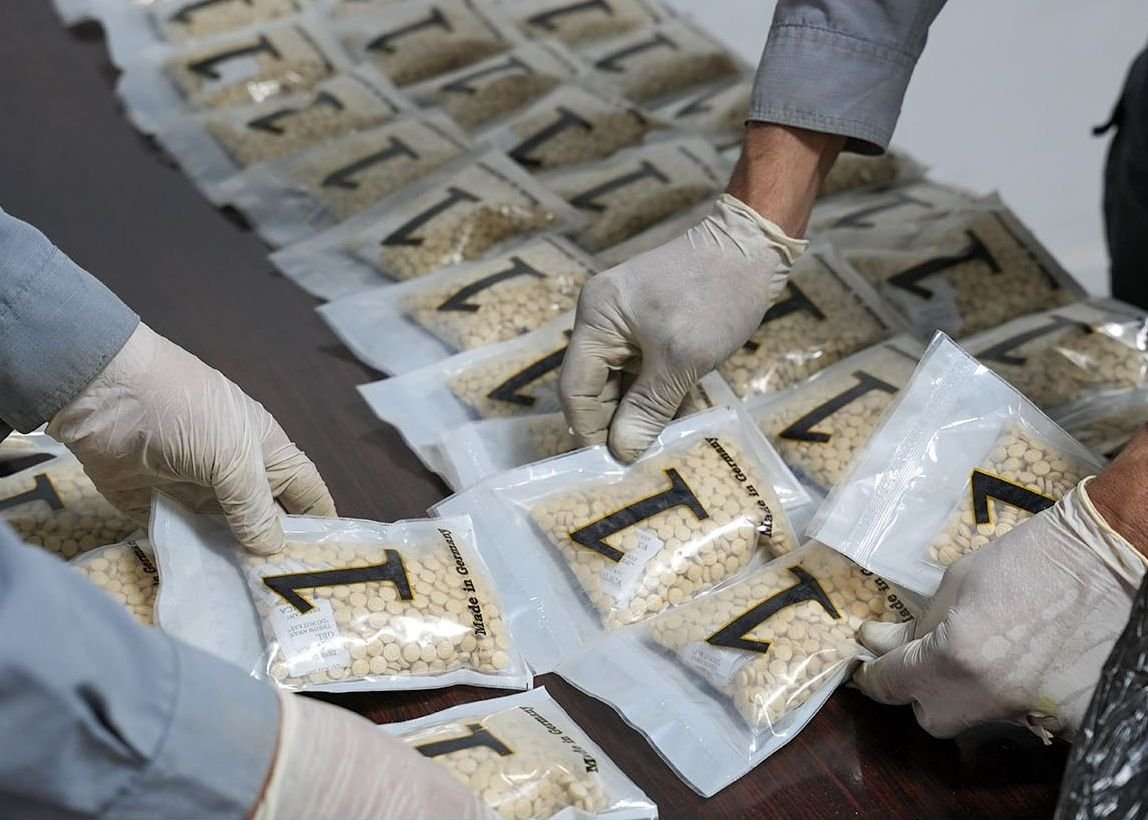 إحباط محاولة لتهريب أكثر من نصف مليون حبة كبتاغون عبر معبر جديدة يابوس
