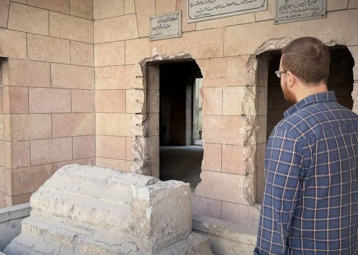 ناجٍ من مجزرة سوق معرة النعمان يستعيد تفاصيل يوم في 2017