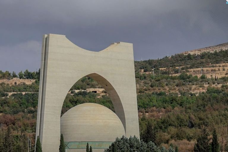 انخفاض درجات الحرارة في سوريا مع فرص لهطول أمطار رعدية