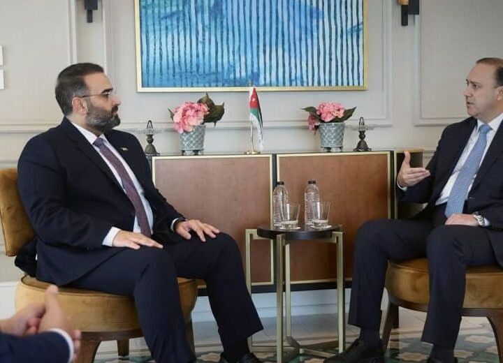 سوريا والأردن يبحثان تعزيز التعاون الإعلامي وتبادل الخبرات