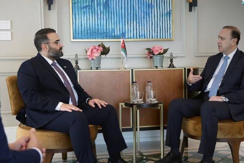 سوريا والأردن يبحثان تعزيز التعاون الإعلامي وتبادل الخبرات