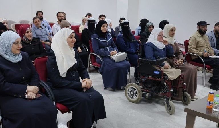 ندوة في إدلب تسلط الضوء على دور المرأة في التنمية وصون التراث