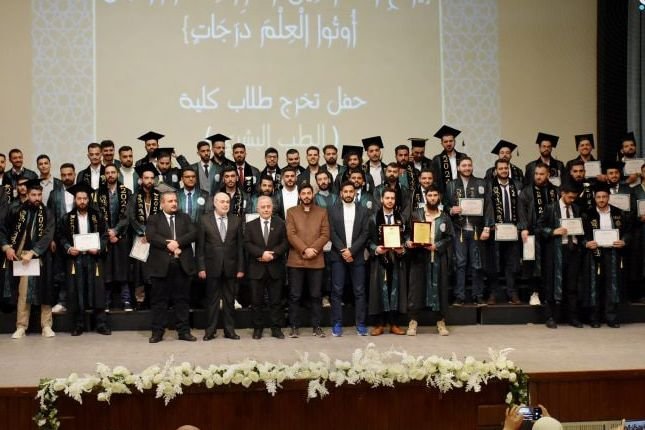 تحديات سوق العمل أمام حديثي التخرج في سوريا: فجوة المهارات والخبرة