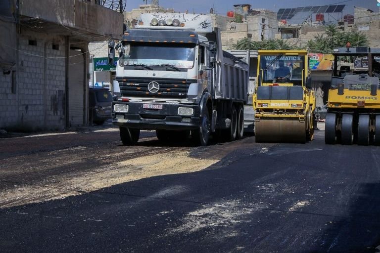 بدء أعمال تأهيل «طريق الشهداء» في عين ترما بريف دمشق